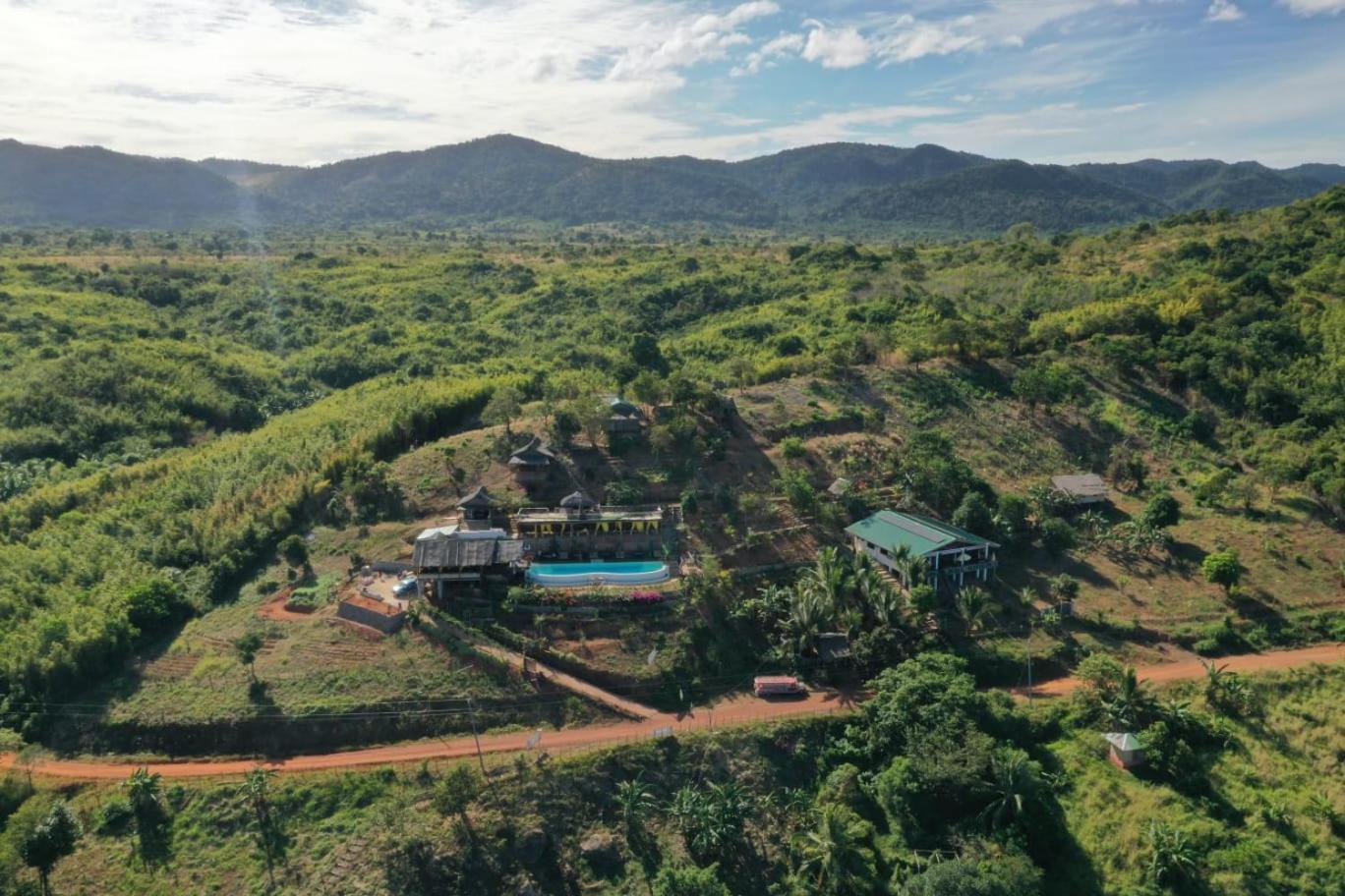 Miley Lodging Restobar New Busuanga Luaran gambar