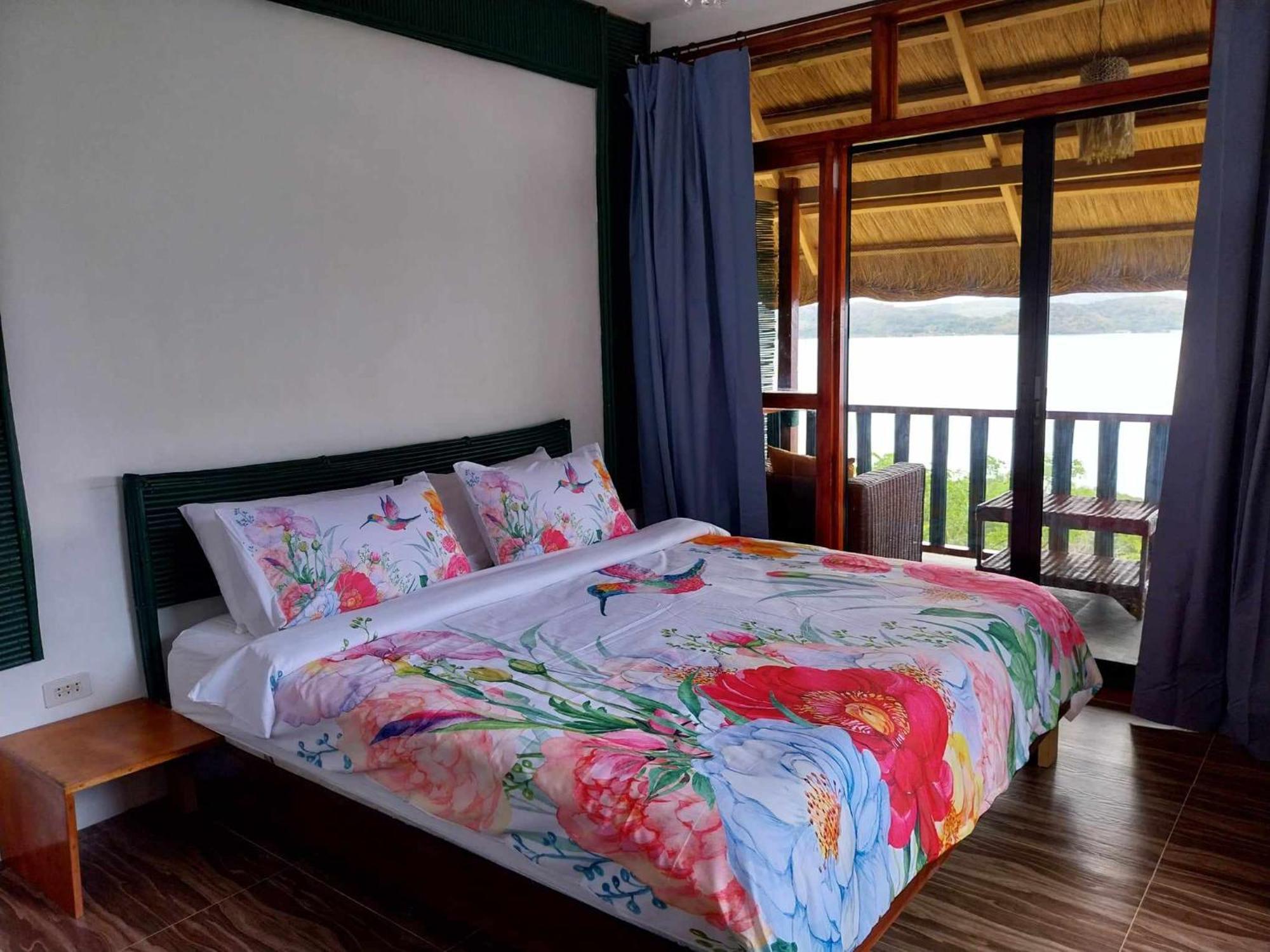 Miley Lodging Restobar New Busuanga Luaran gambar